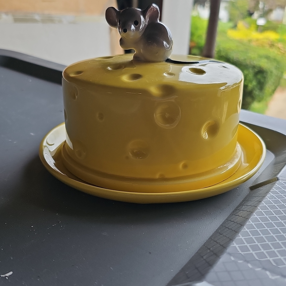Vintage Lefton Cheese Shaped Butter Dish Cheeseball Serving Dish with Mouse Lid
